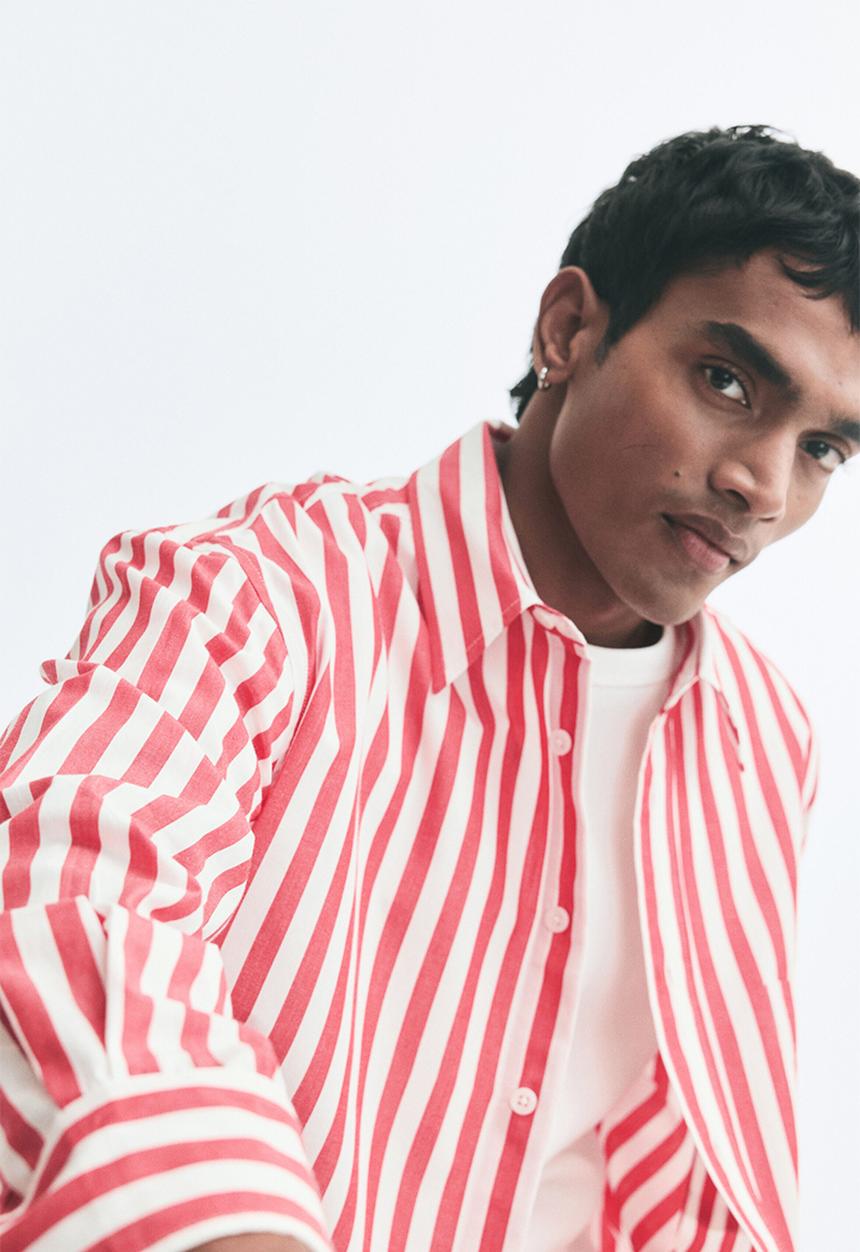 H&M - Relaxed fit poplin shirt - red/striped