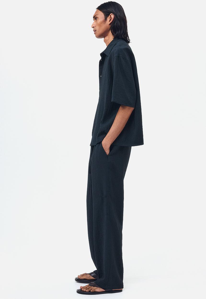H&M - Relaxed fit textured trousers - black