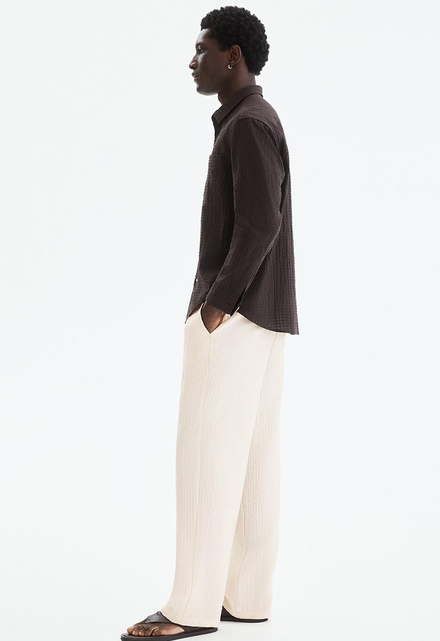 H&M - Relaxed fit textured trousers - white