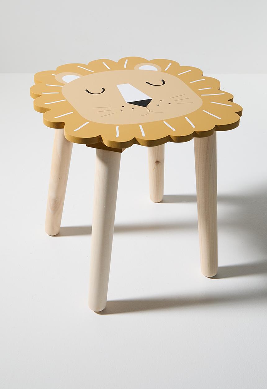 H&S - Lion Stool - Natural