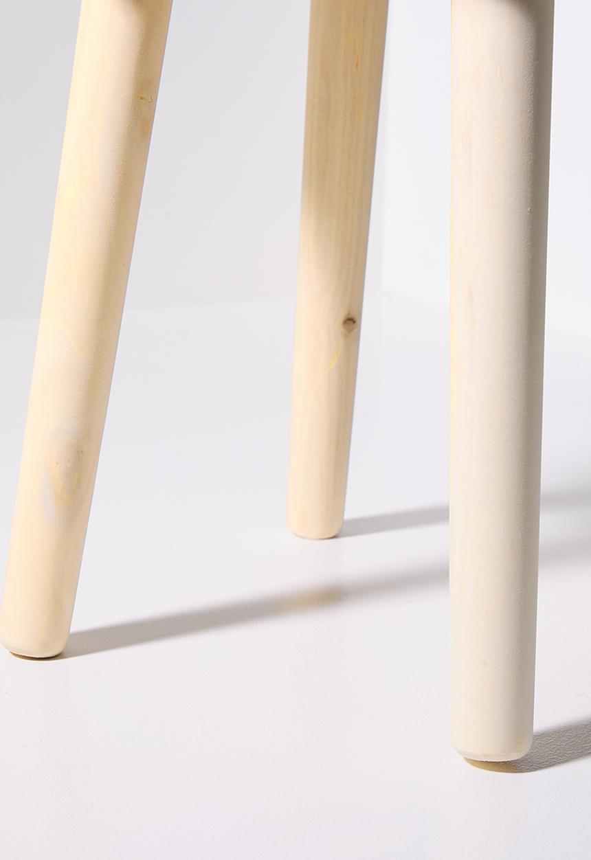 H&S - Lion Stool - Natural