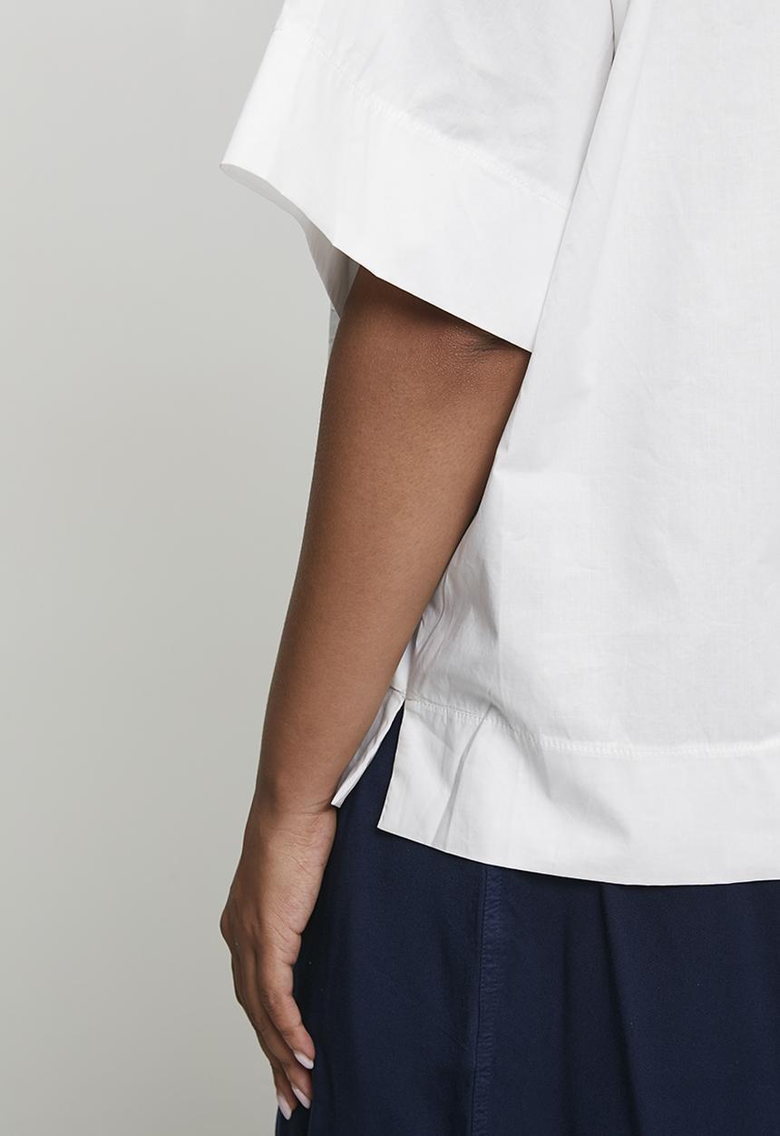 Me&B - Plus Big Pocket Shirt - Milk