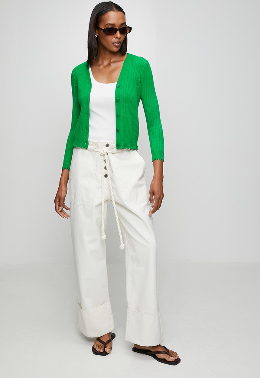 Stella Morgan - 3/4 Sleeve V-Neck Button Through Cardi With Scallop Hem  - Fort Green