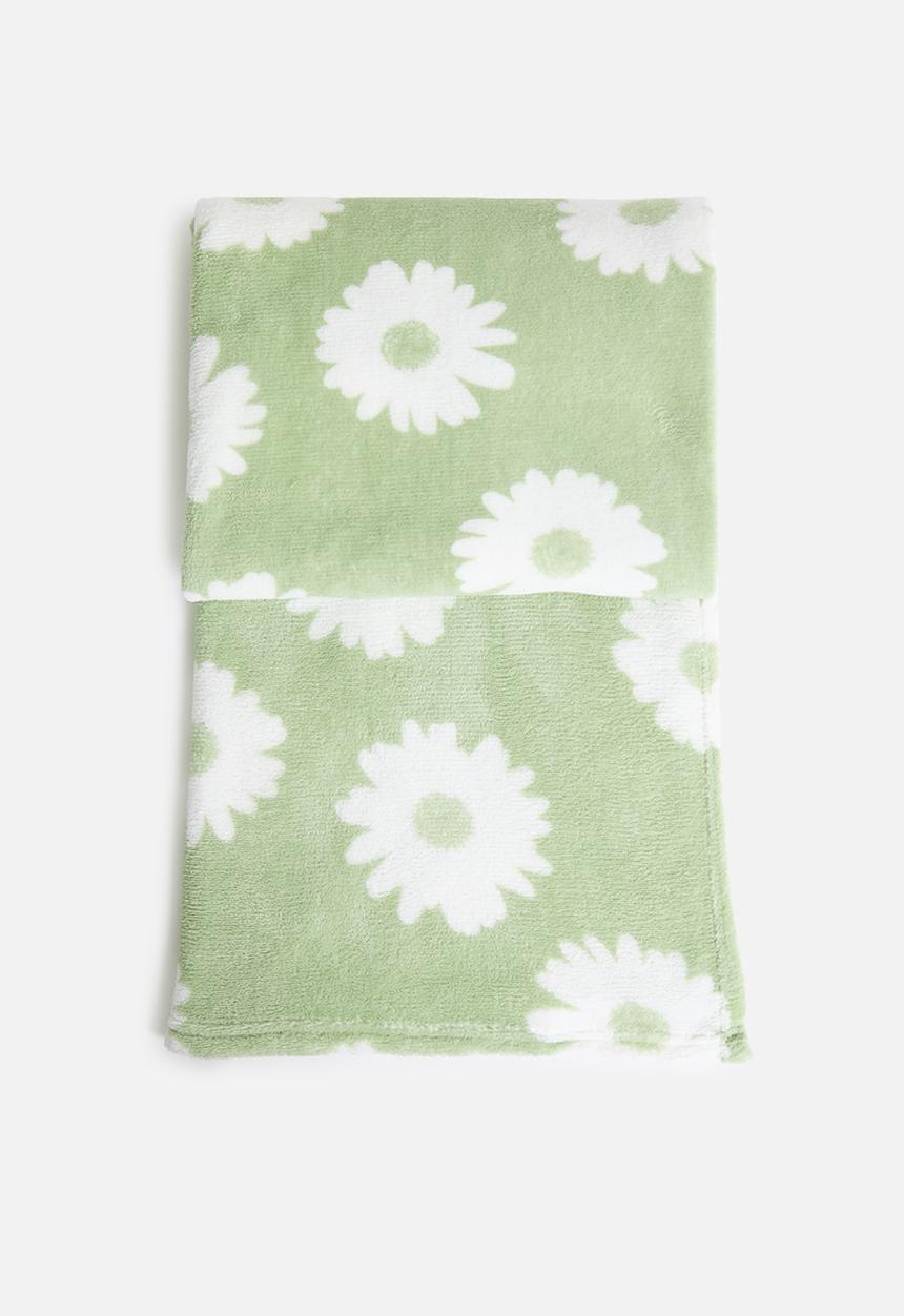 H&S - Floral Fleece Throw - Green