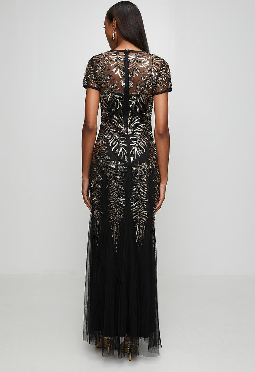 Stella Morgan - Cap Sleeve Sequin Maxi Dress With Mermaid Hem - Black