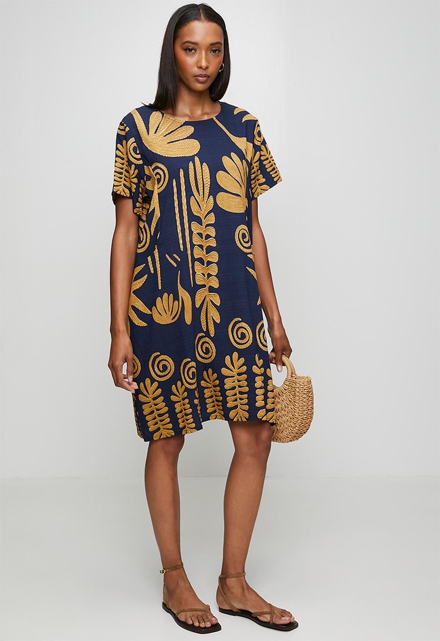 Izabel London - Short Sleeve Front Pocket Easy Wearing T-Shirt Dress - Navy