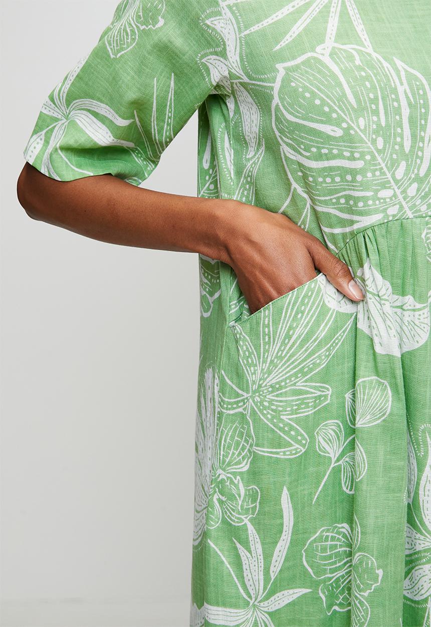 Izabel London - S/S Easy Wearing Printed Cotton Dress - Green