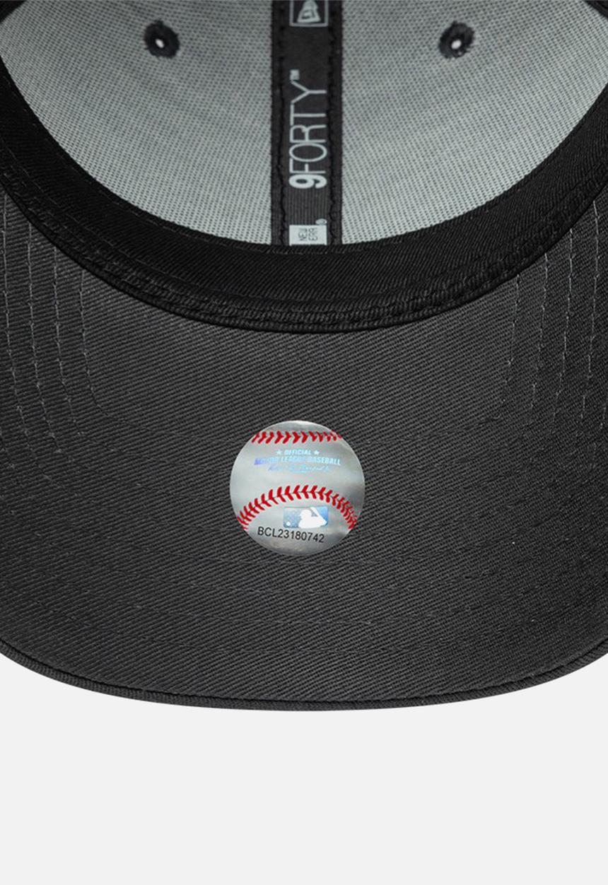 New Era - Metallic Outline 9Forty Neyyan  Stcmts - Grey