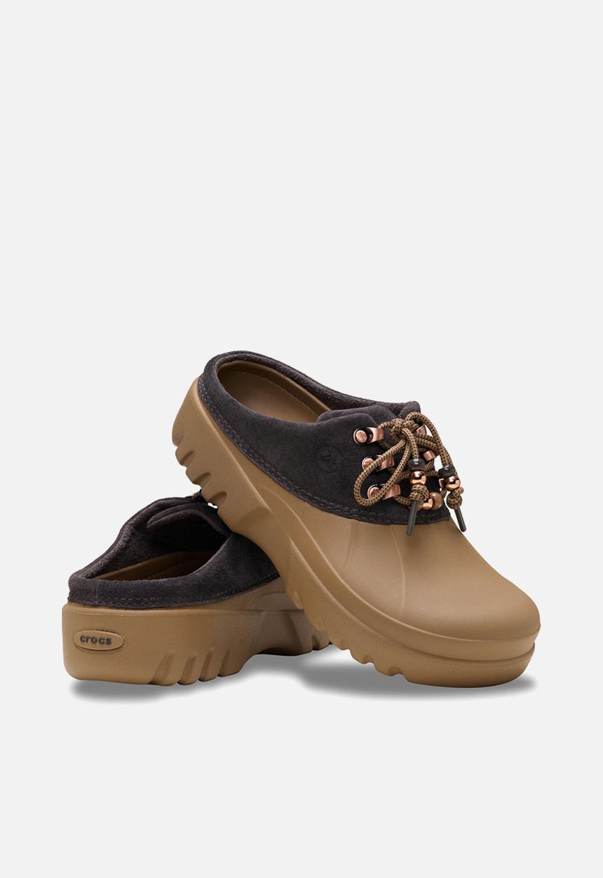Crocs - Axle suede mule - sepia/dark cocoa