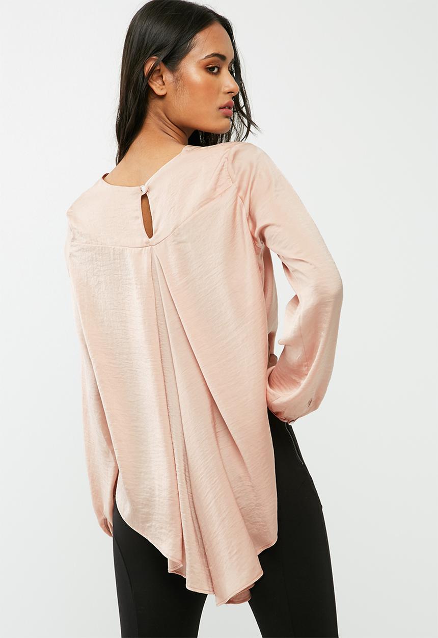 dailyfriday - Pleat back blouse