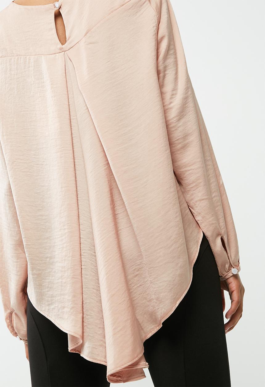 dailyfriday - Pleat back blouse