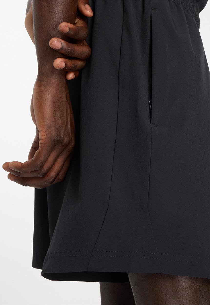 New Balance  - Athletics Stretch Woven 7in Short - Black
