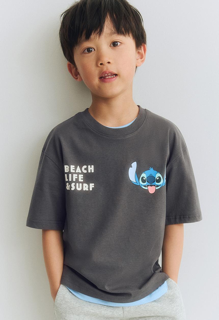 H&M - Oversized printed t-shirt - dark grey/lilo & stitch