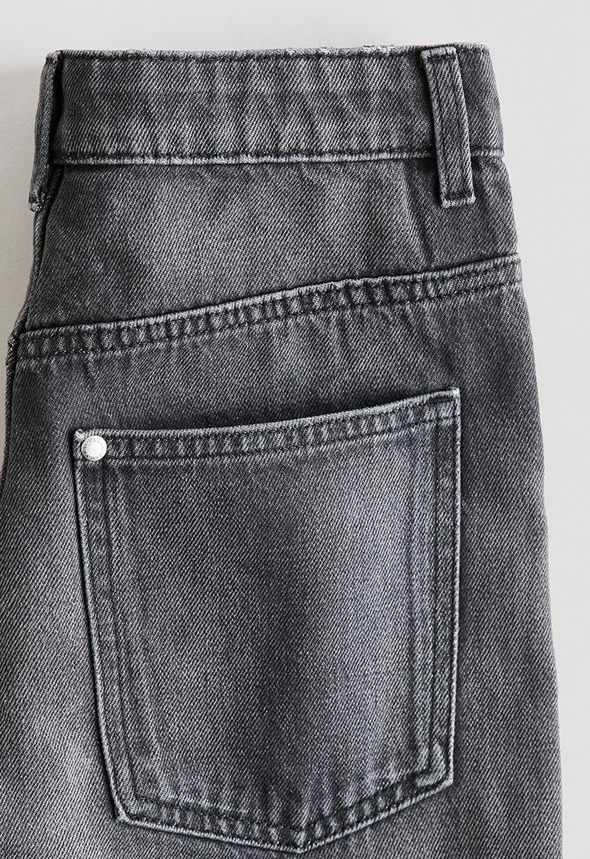 H&M - Baggy fit denim shorts - dark denim grey