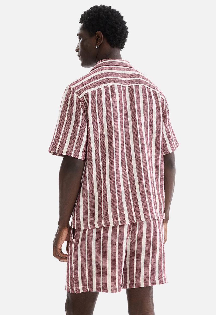 H&M - Regular fit shorts - red/striped