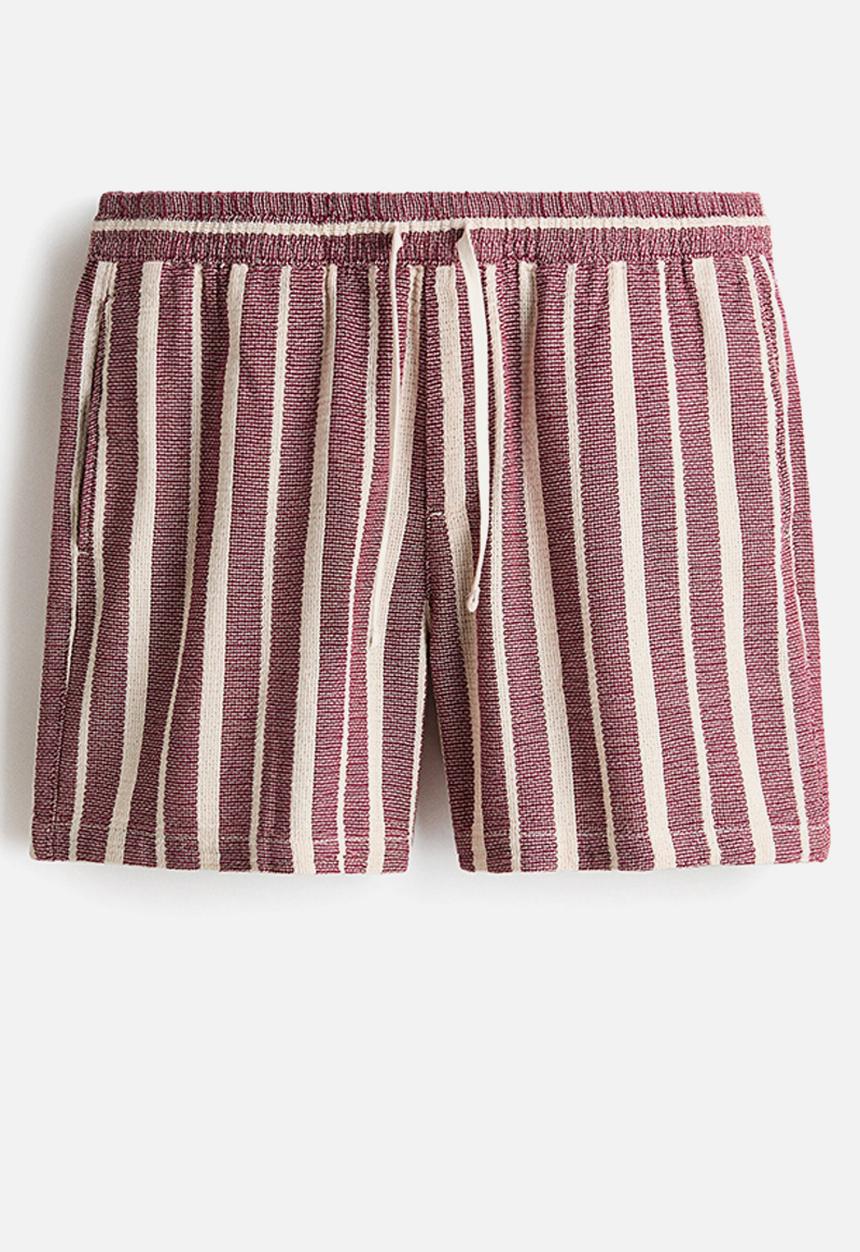 H&M - Regular fit shorts - red/striped