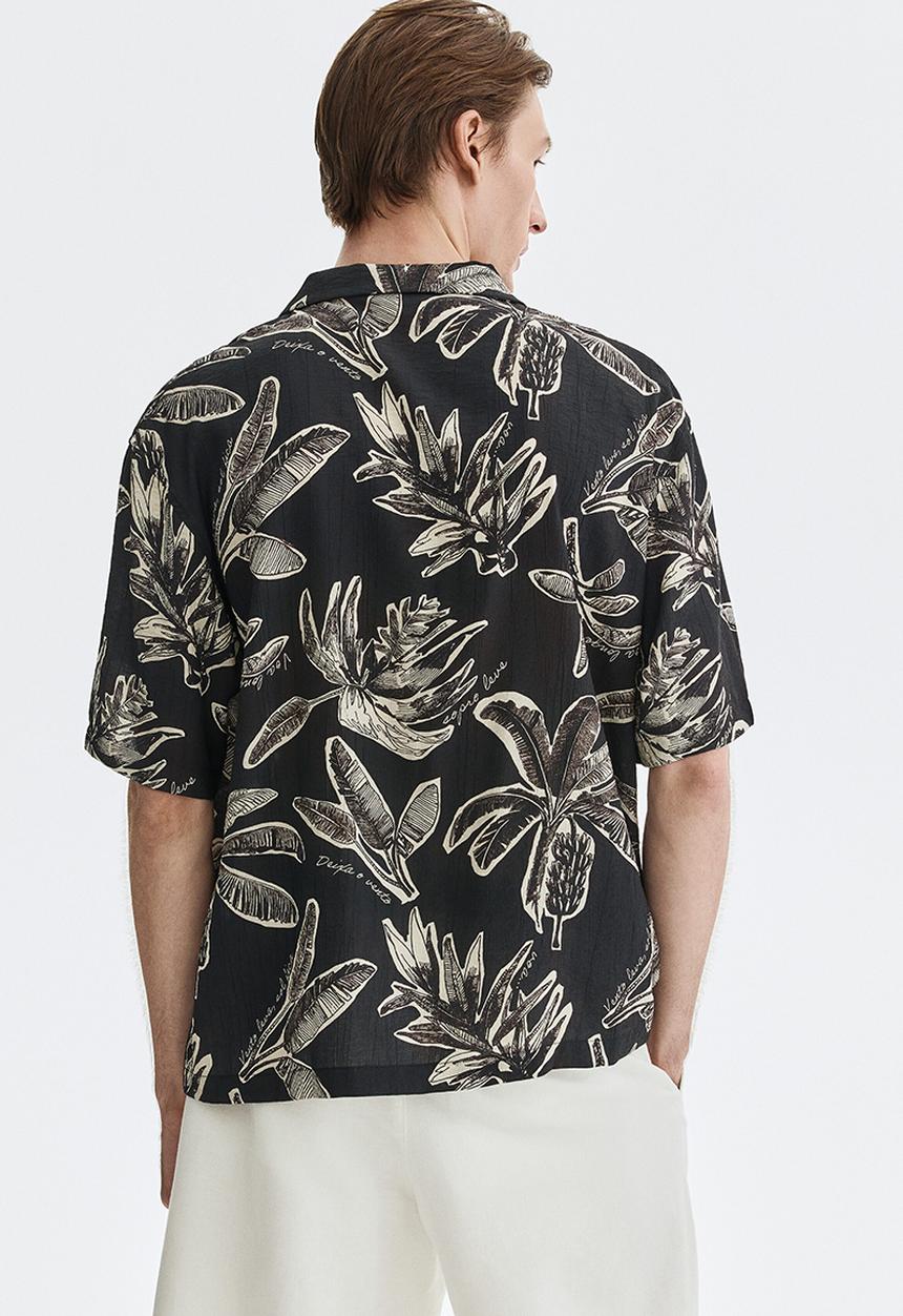 H&M - Relaxed fit resort shirt - black/patterned