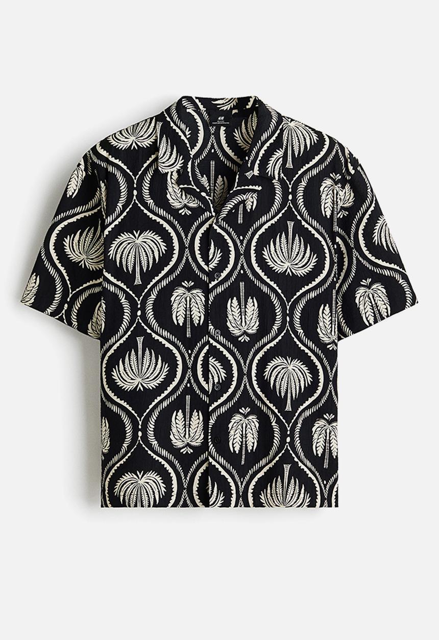 H&M - Relaxed fit resort shirt - black/patterned
