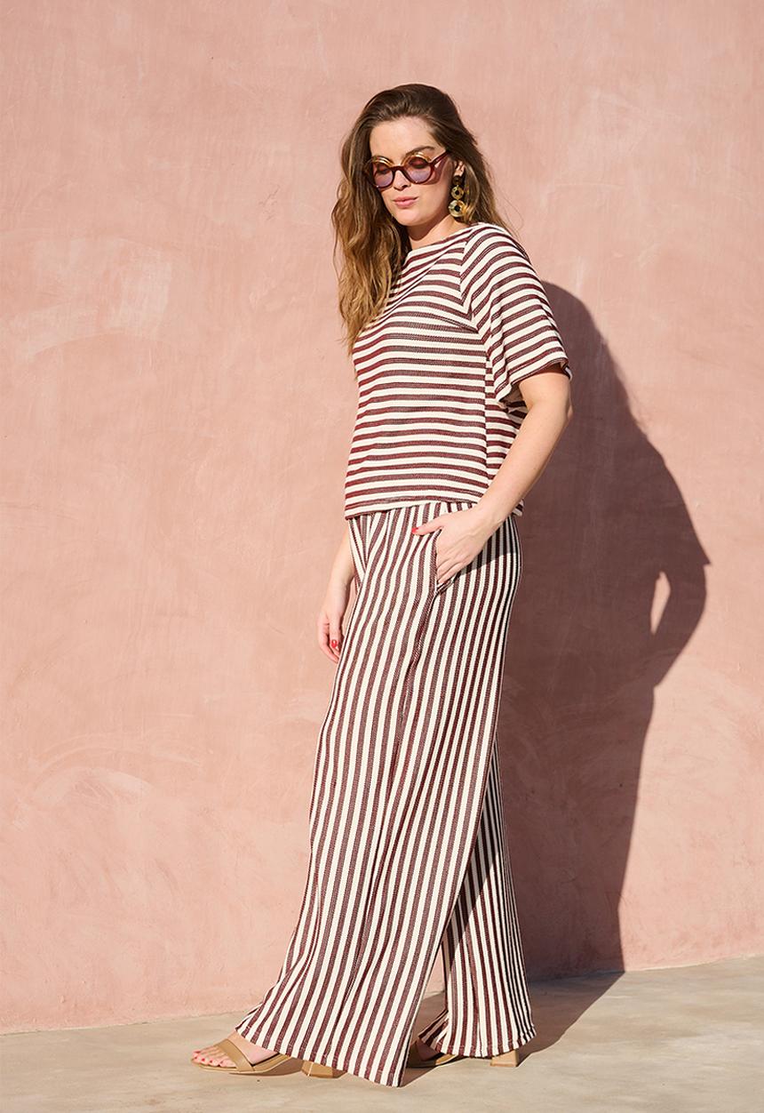 Me&B - Plus Knitted Stripe Tee - Choc/Milk