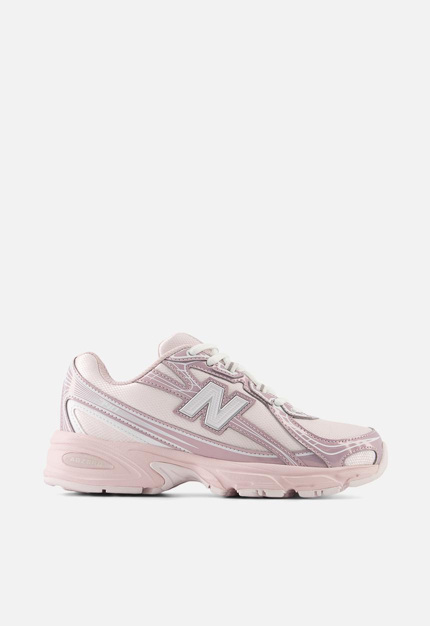 New Balance  - 740 Grade School