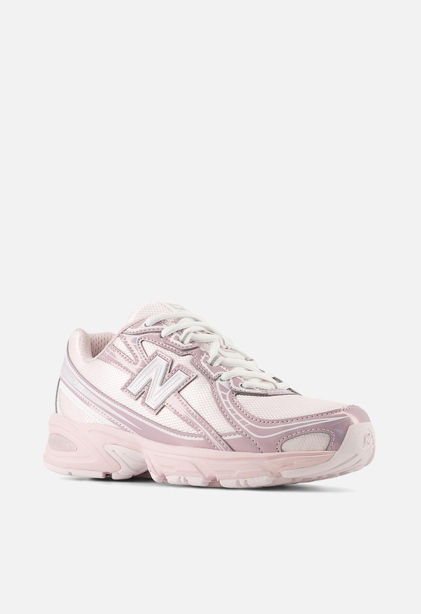 New Balance  - 740 Grade School
