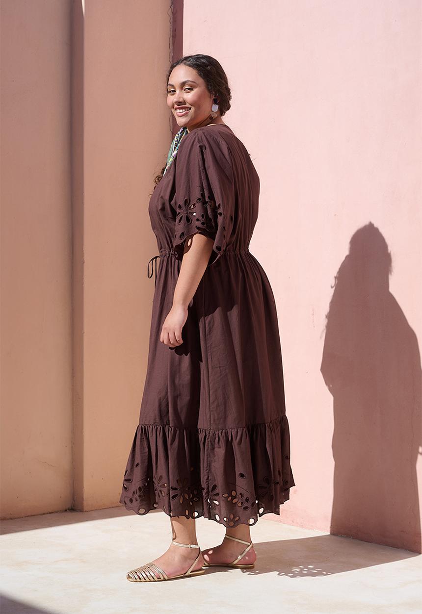 Me&B - Kimono Sleeve Tiered Anglaise Dress - Choc