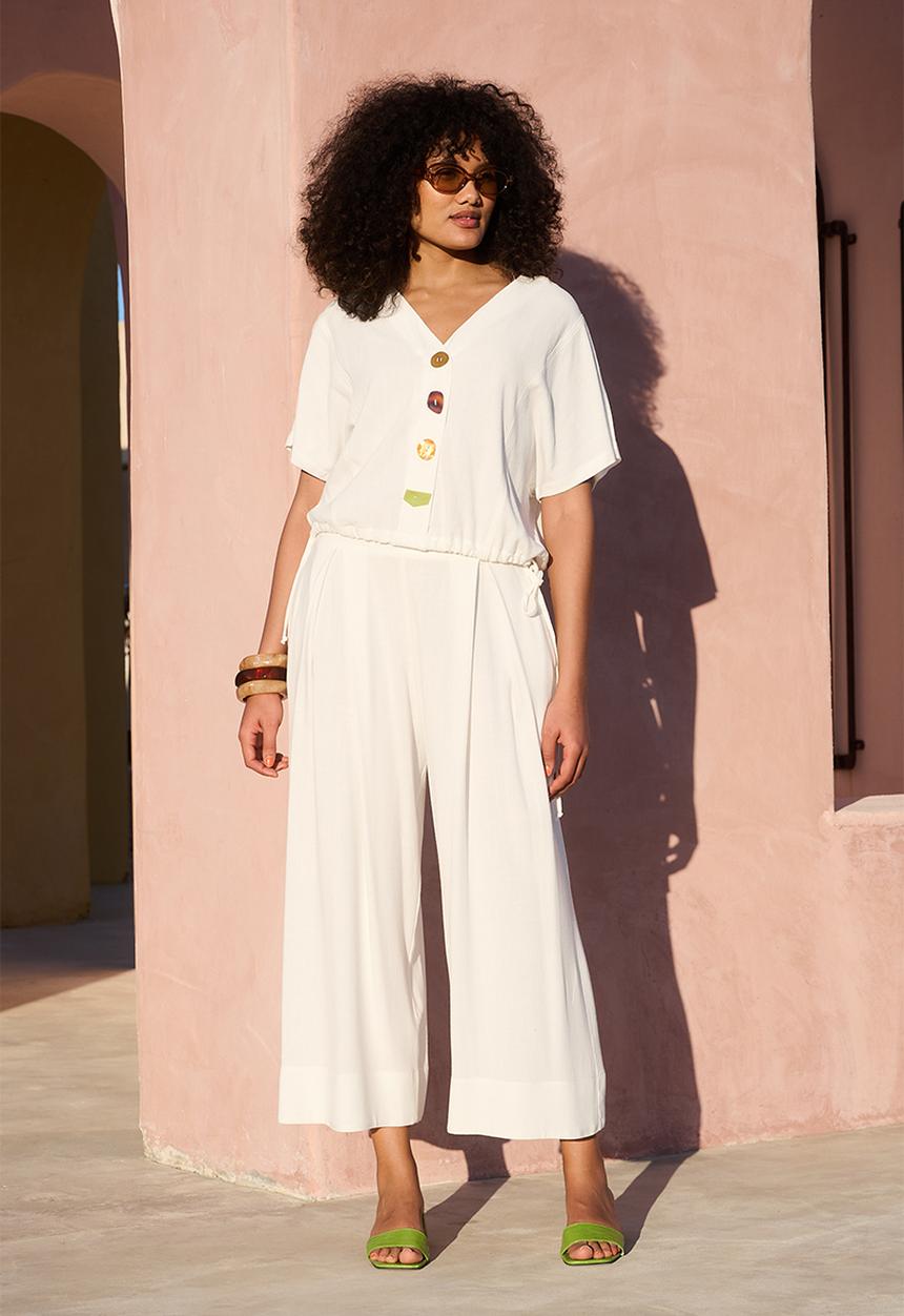 Me&B - Plus Perspex Button Detail Dolman Sleeve Top - Milk