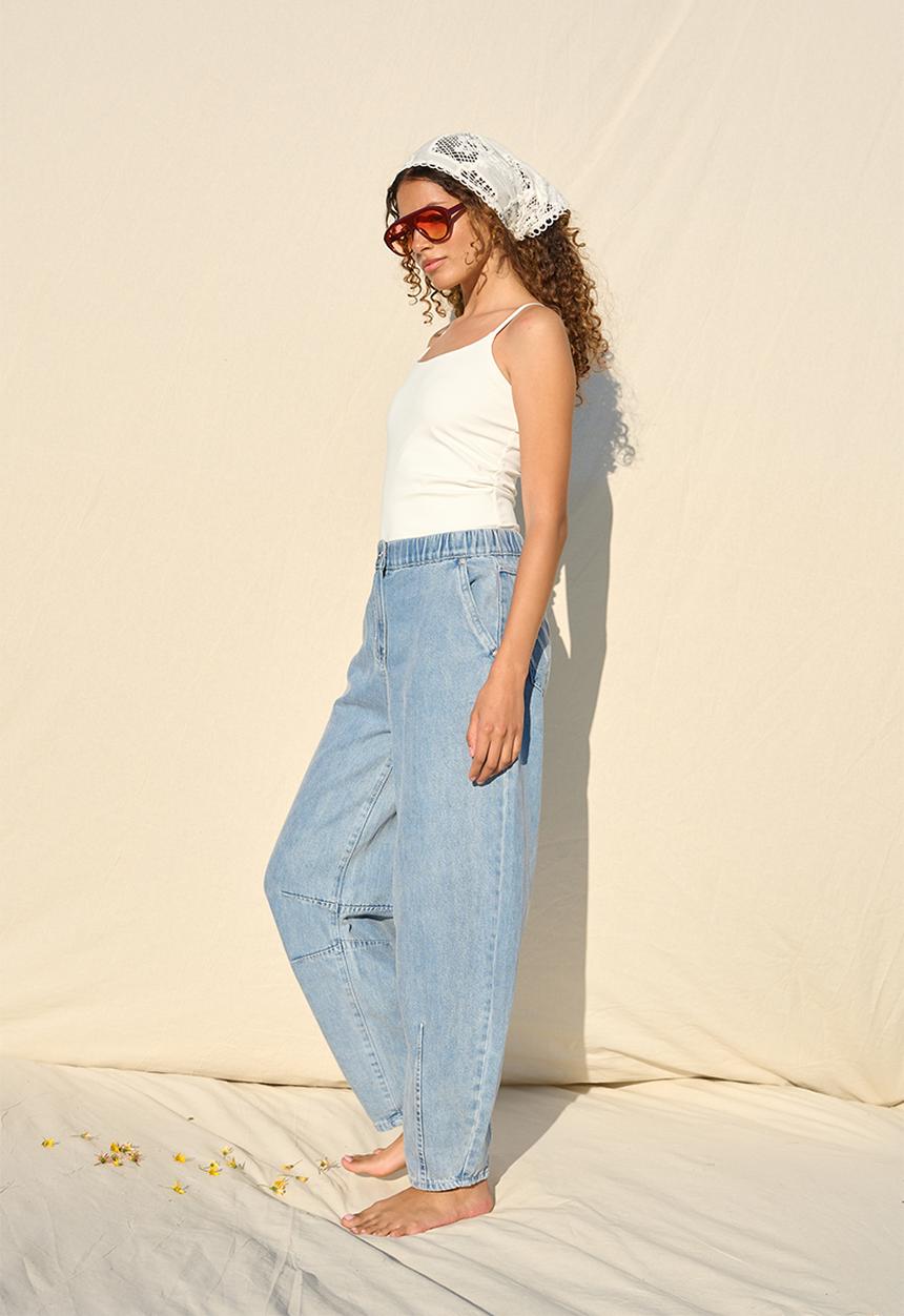 Me&B - Lyocell Barrel Jeans - Bleached Wash
