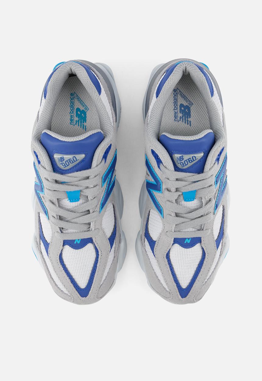 New Balance  - 9060 Grade School
