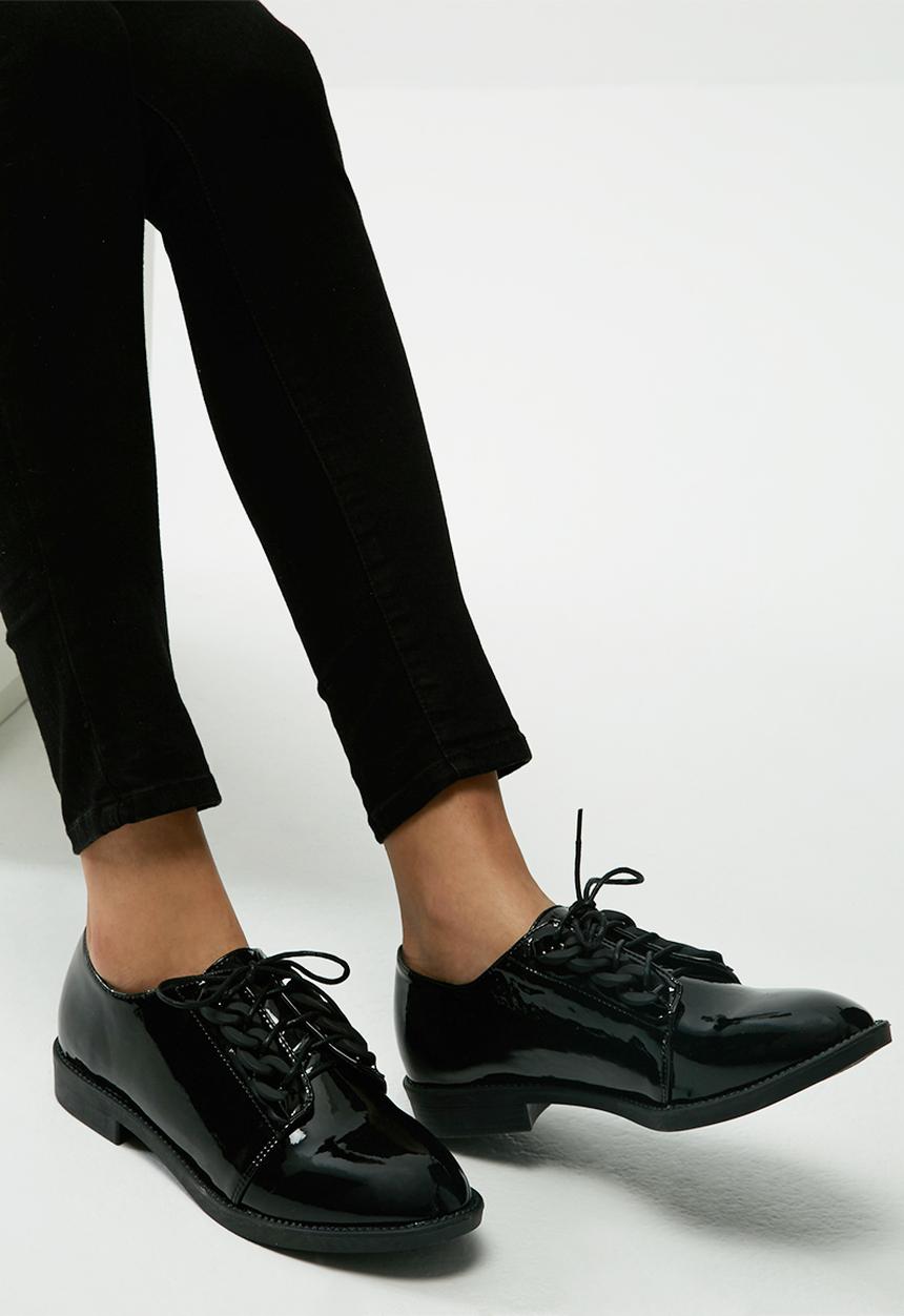 dailyfriday - Nancy brogue