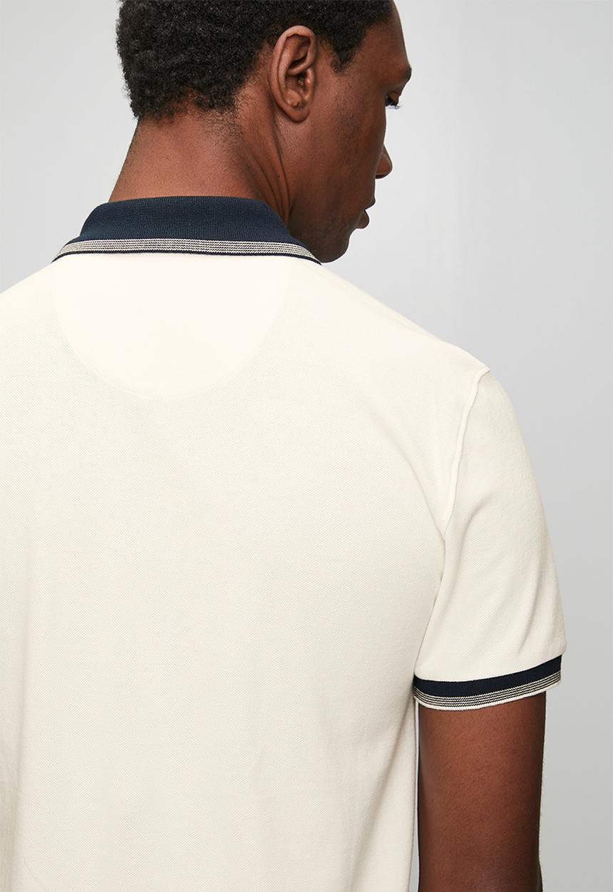 POLO - Mens tipped pique short sleeve golfer - white