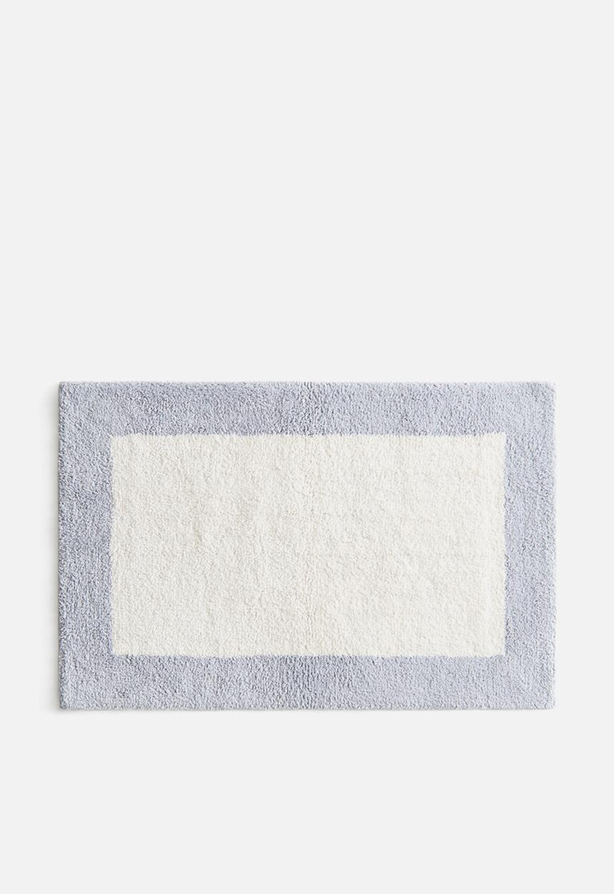 H&M - Tufted bath mat - light dusty blue