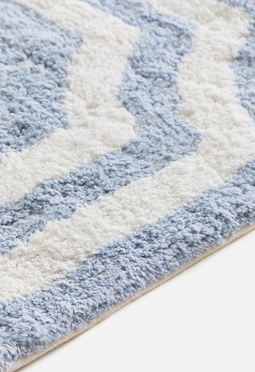 H&M - Tufted cotton bath mat - dusty blue