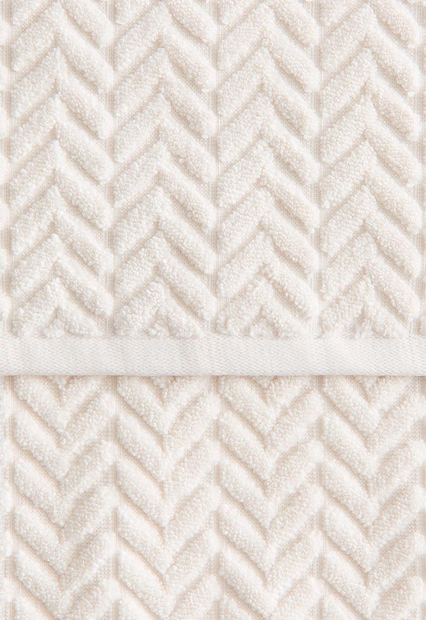 H&M - Textured bath towel - cream