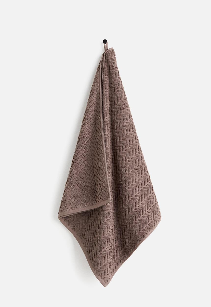 H&M - Textured bath towel - mole