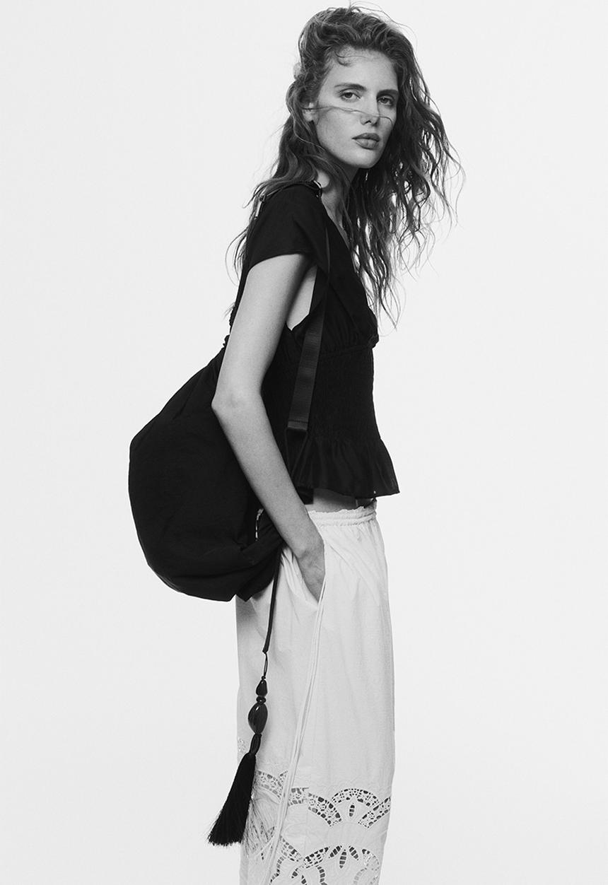 H&M - Smocked top - black