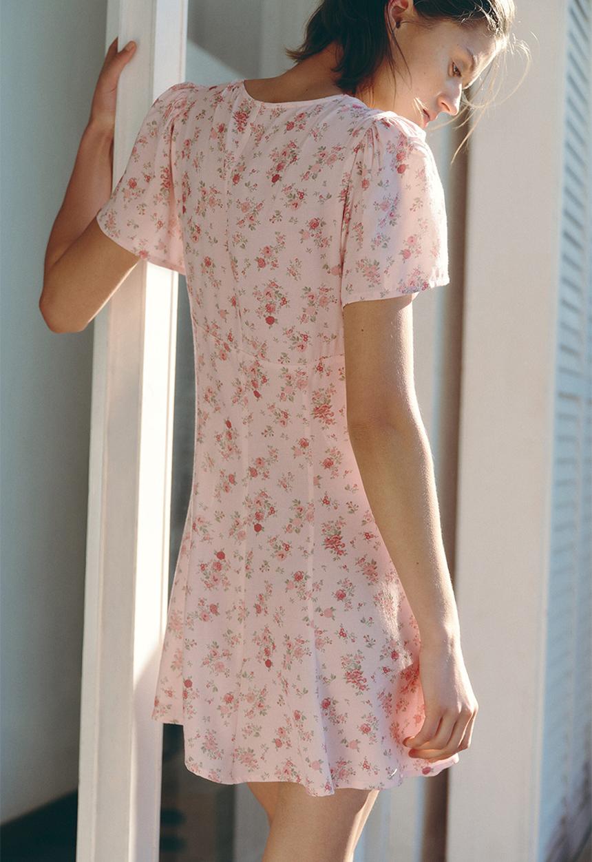 H&M - Flared-skirt viscose dress - light pink/floral