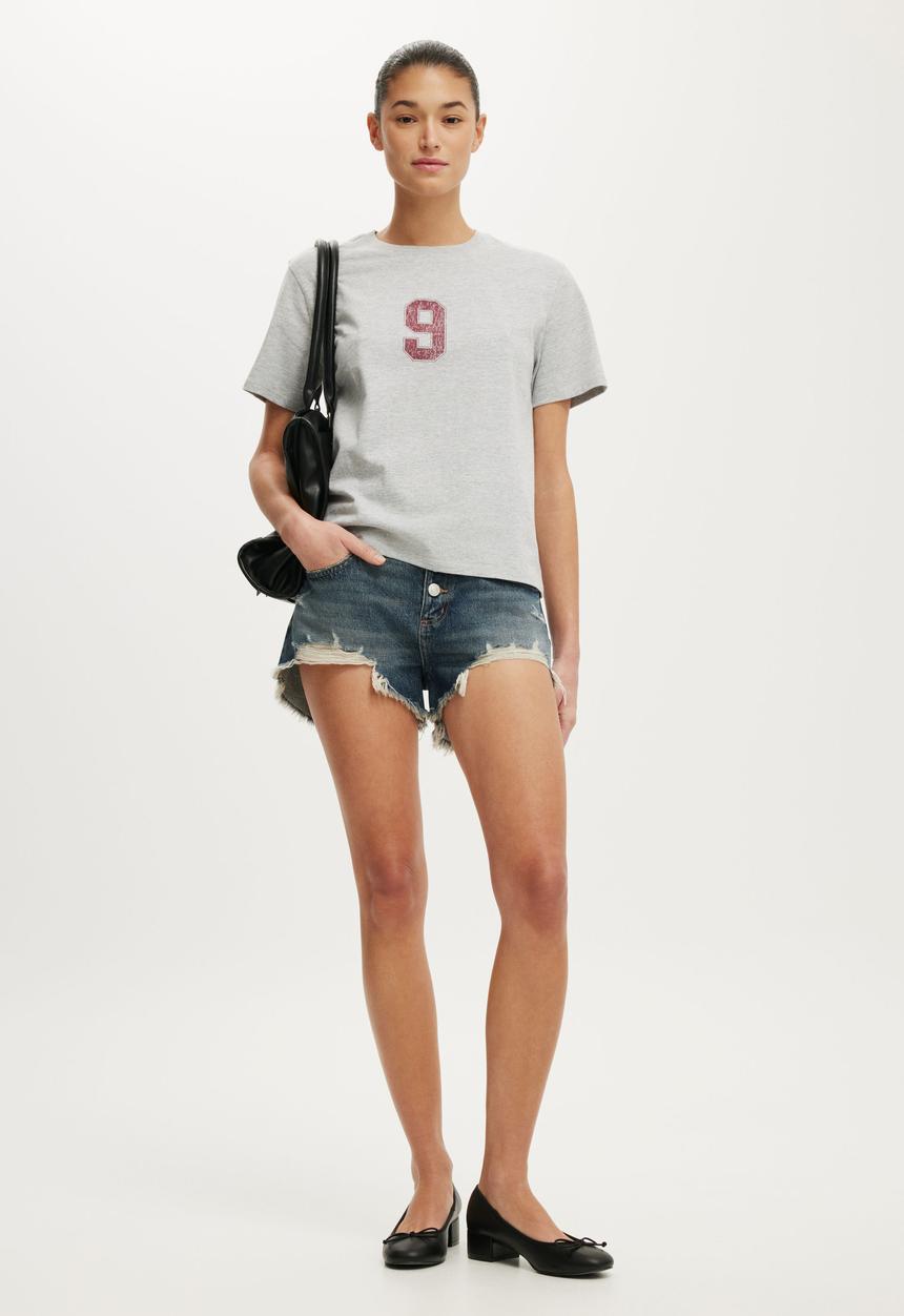 Cotton On - The Off Duty Graphic Tee - Tribeca/ Winter Grey Marle
