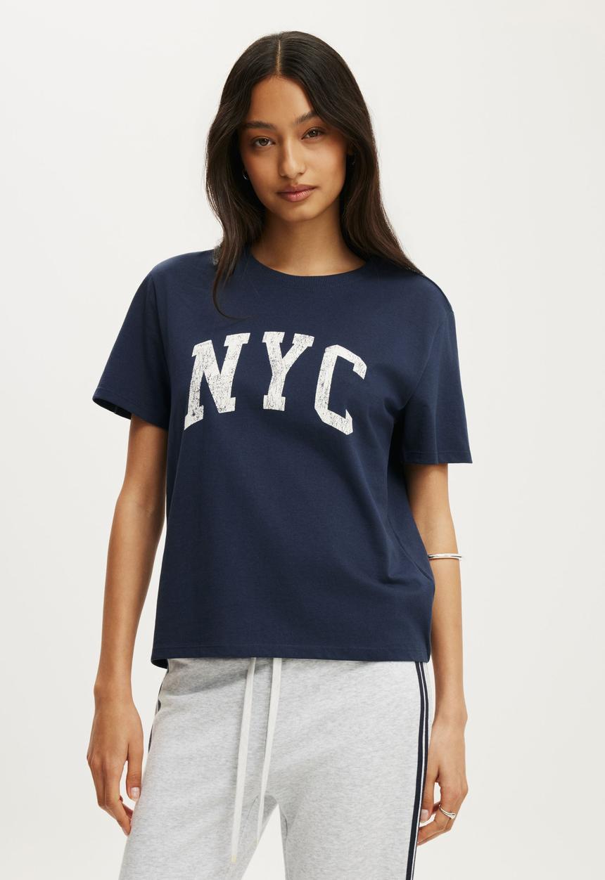 Cotton On - The Off Duty Graphic Tee - NYC Shadow Navy