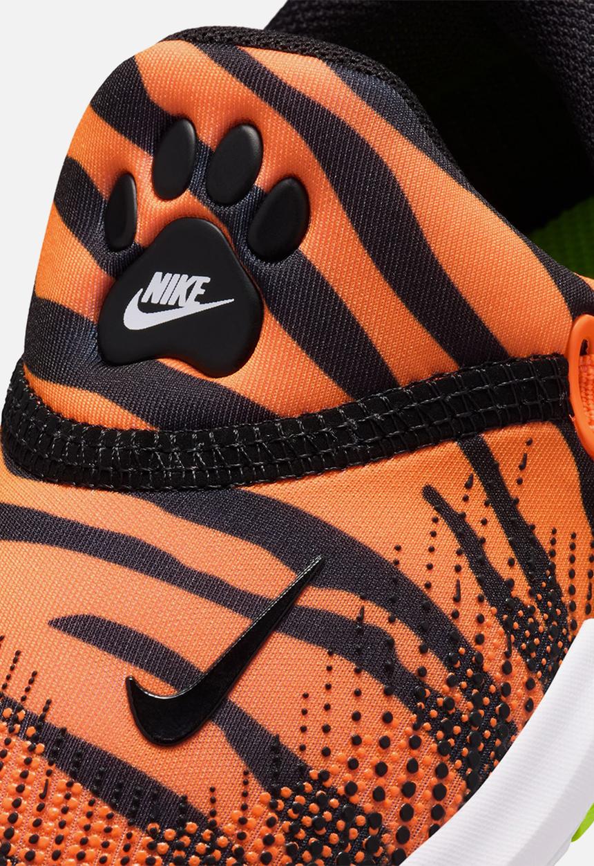 Nike - Nike swoosh go toddler - total orange/black/ volt/white