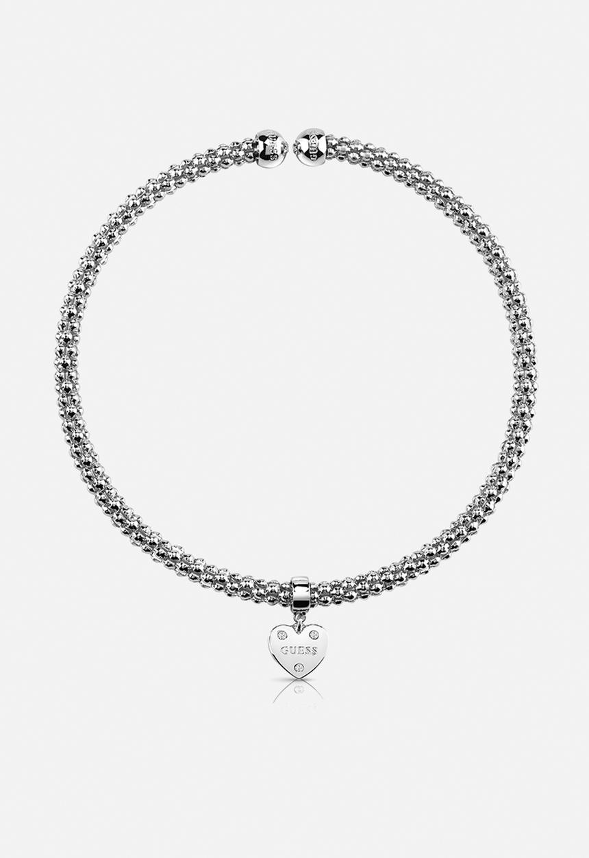 GUESS - Spin Me Around Big Heart Charm Choker - Silver
