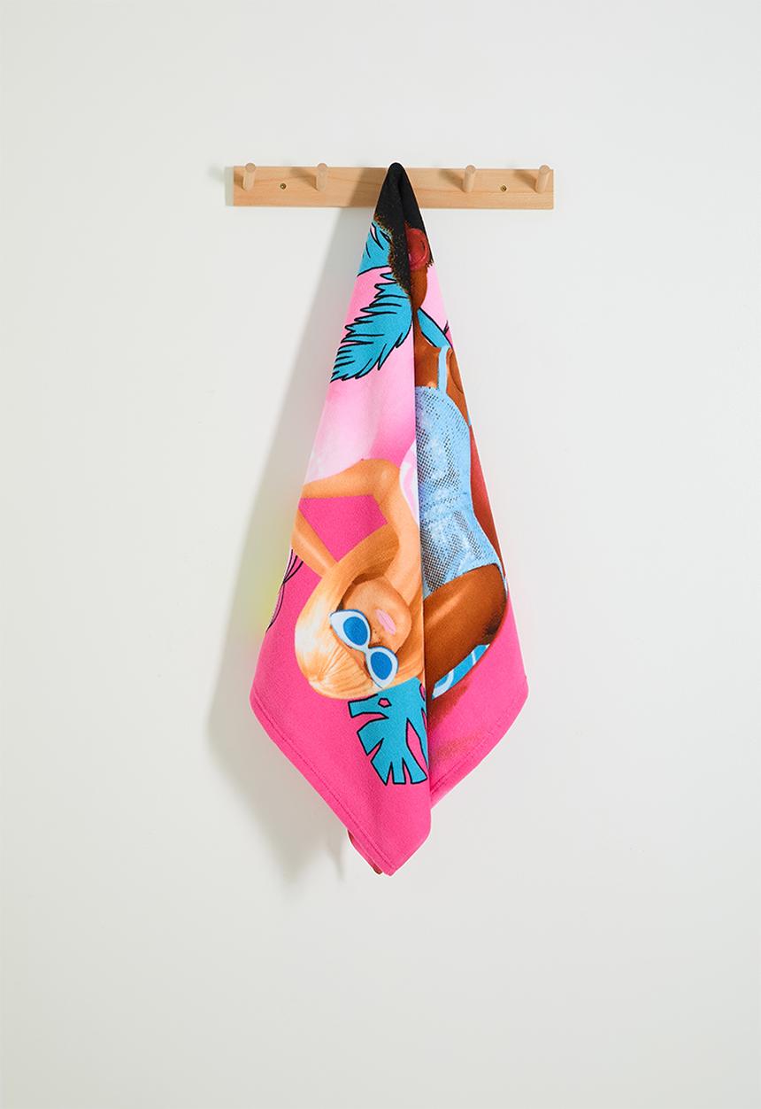 Character Group - Beach Towel - Barbie