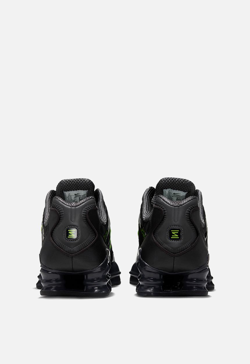 Nike - NIKE SHOX TL