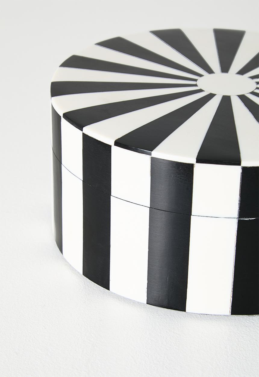 Sixth Floor - Inlay Round Trinket Box - Black & White