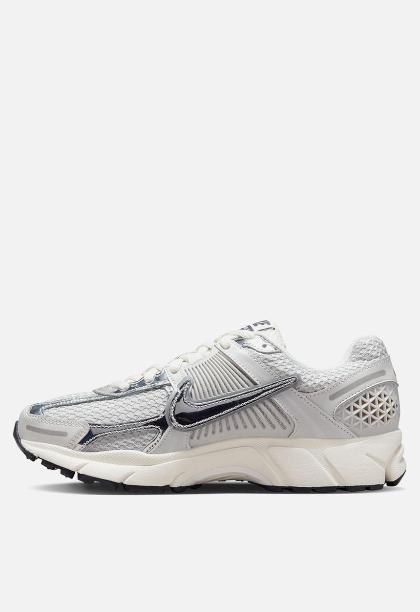 Nike - W NIKE ZOOM VOMERO 5