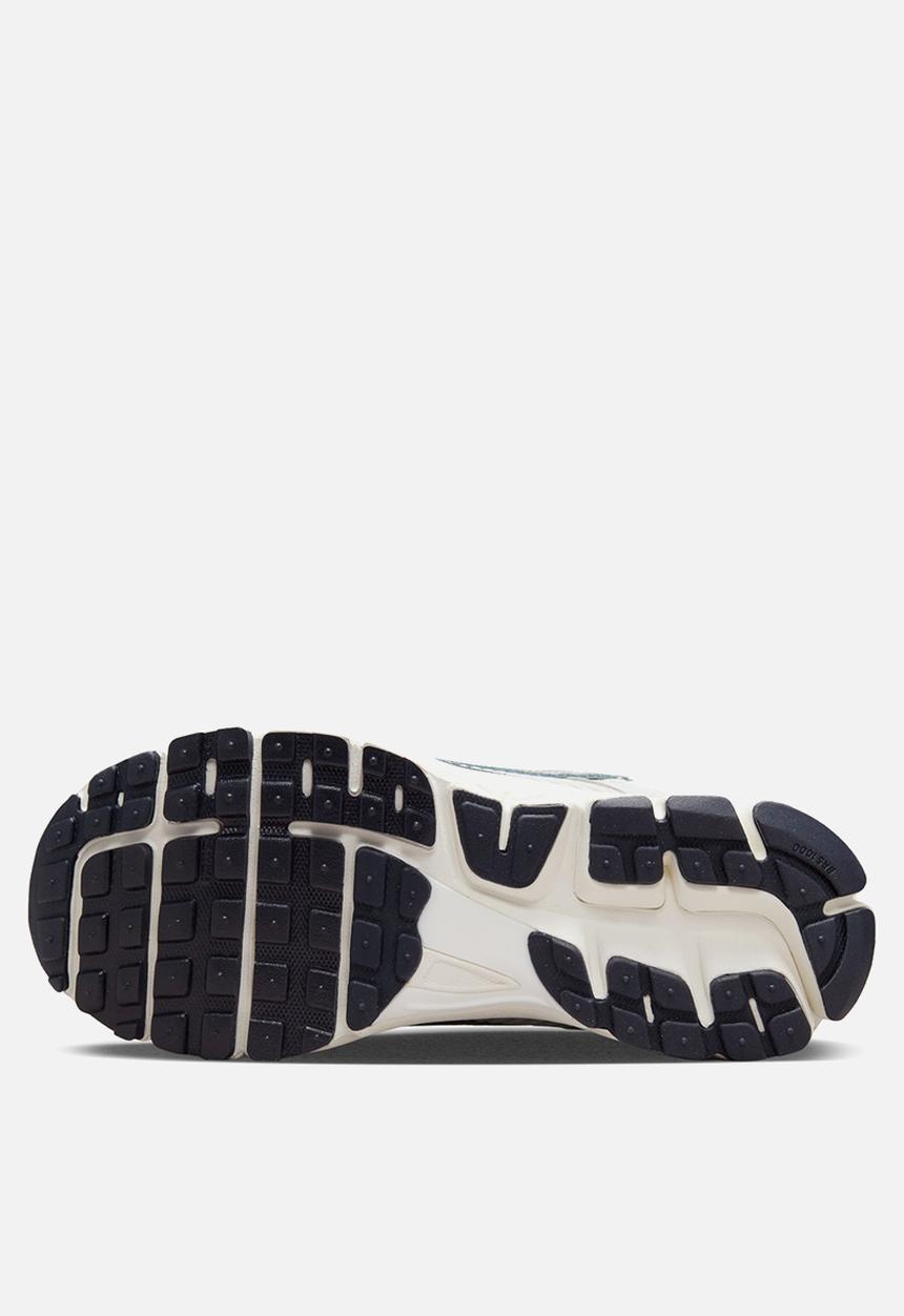Nike - W NIKE ZOOM VOMERO 5