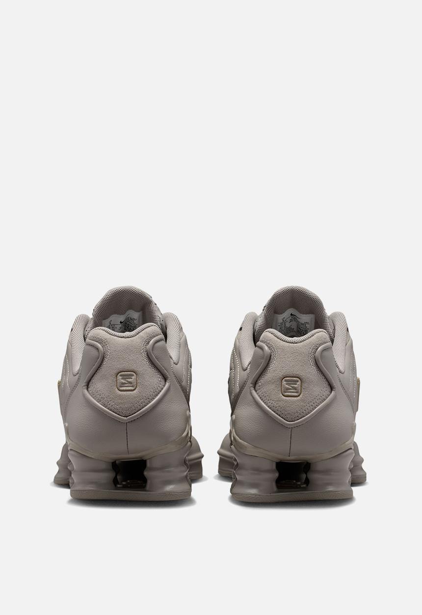 Nike - W NIKE SHOX TL SE