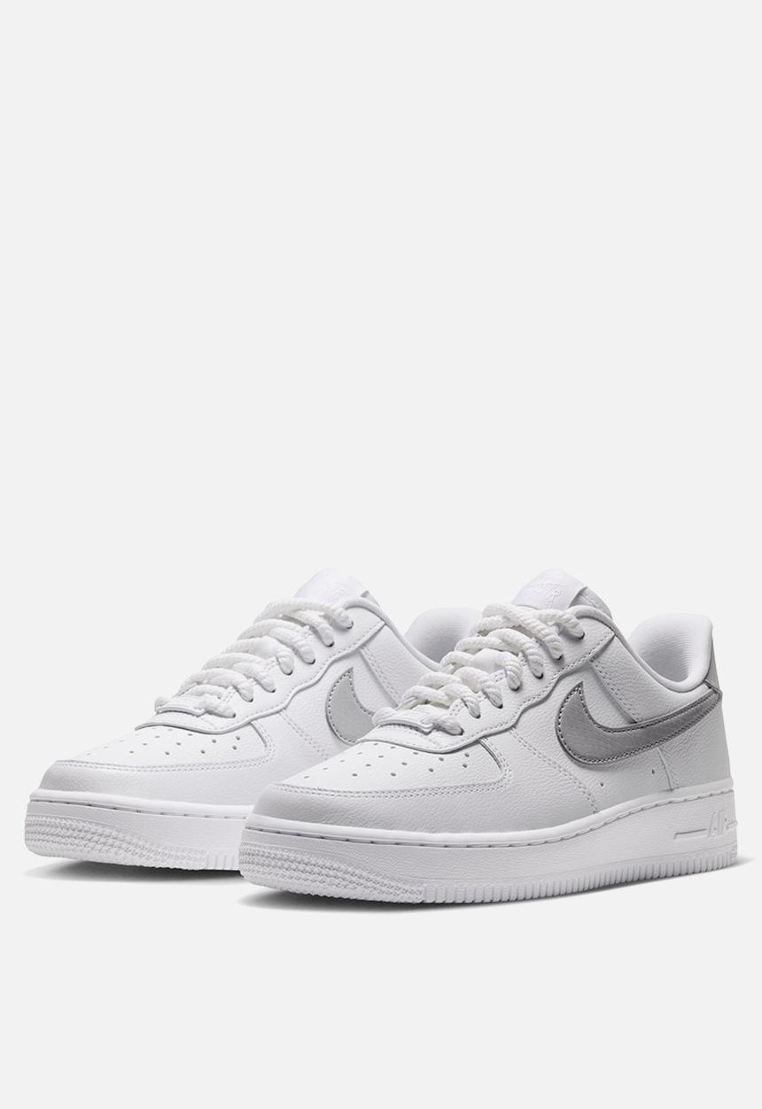 Nike - W AIR FORCE 1 '07 ESS +