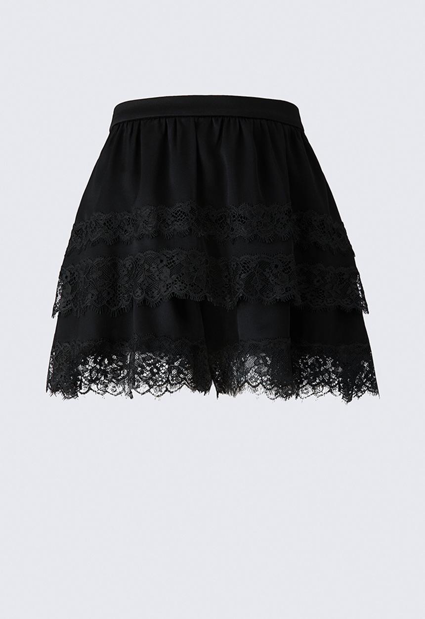 H&M - ELIE SAAB H&M: Layered lace-trimmed shorts - black