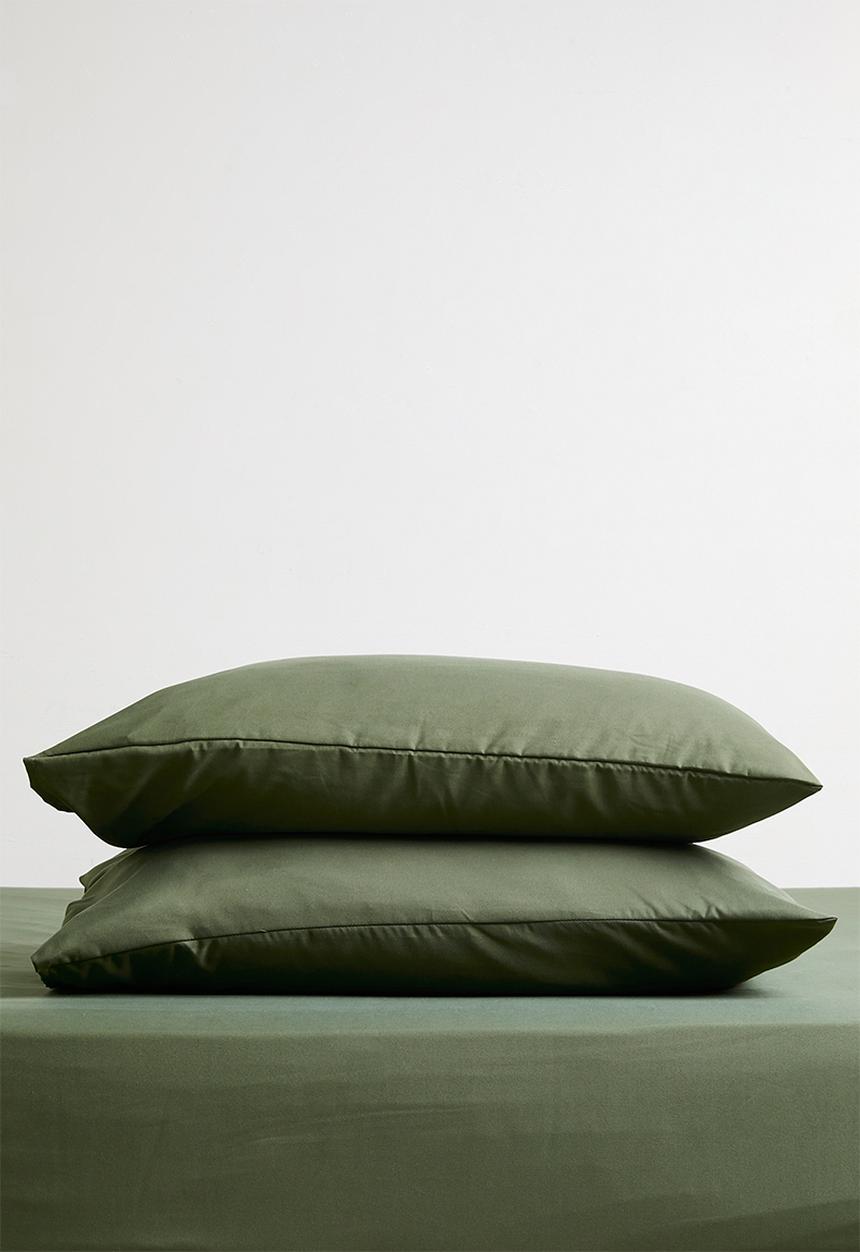 Sixth Floor - Recycled microfibre standard pillowcase set - Olive